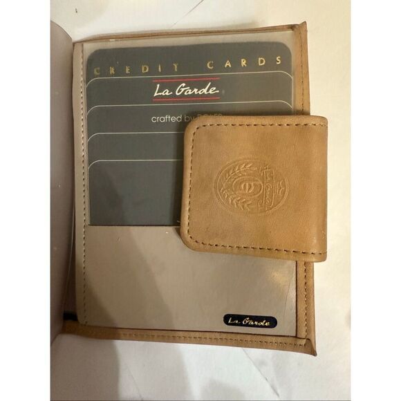 La Garde Crafted By ROLFS Women's Leather Bi-Fold Card Holder Wallet Tan OS NWOT - Picture 5 of 10